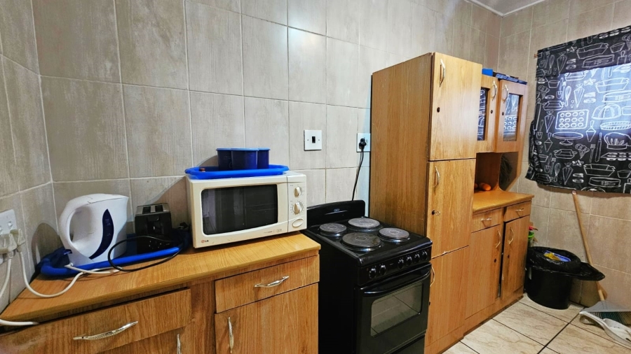 1 Bedroom Property for Sale in Potchefstroom North West